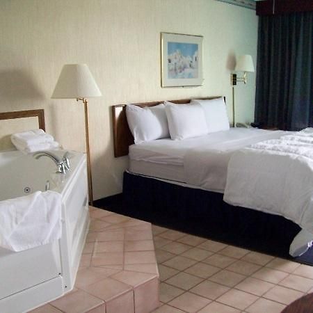 Ridge Crest Hotel West Plains Екстериор снимка